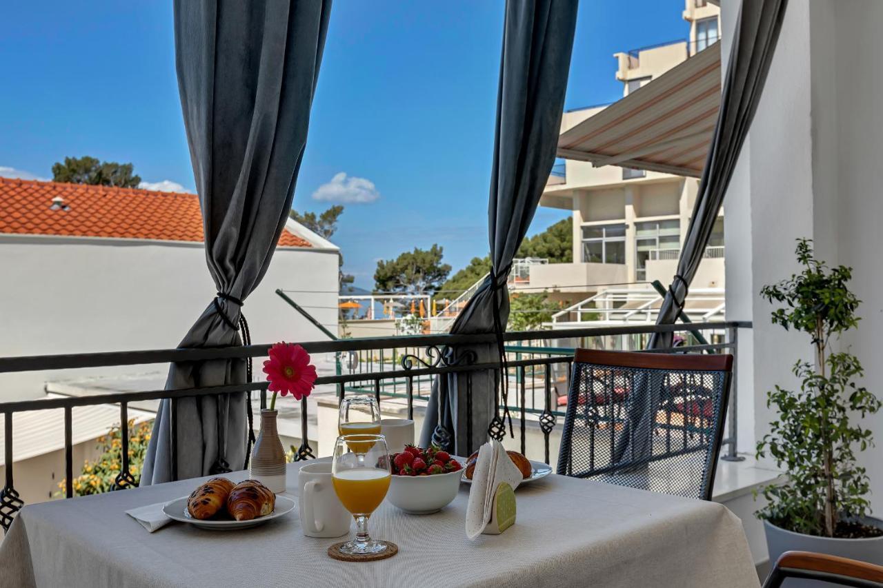 Piano Apartment Makarska